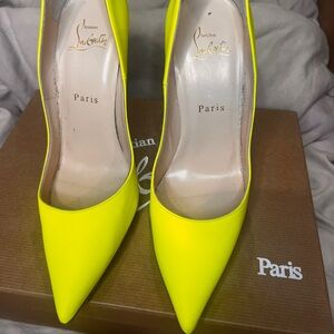 Christian LOUBOUTIN So Kate 38 Neon Yellow